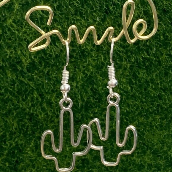 Cactus Earring, Plant Earring, Western Jewelry, Western Earring, Gift Idea - Picture 5 of 5